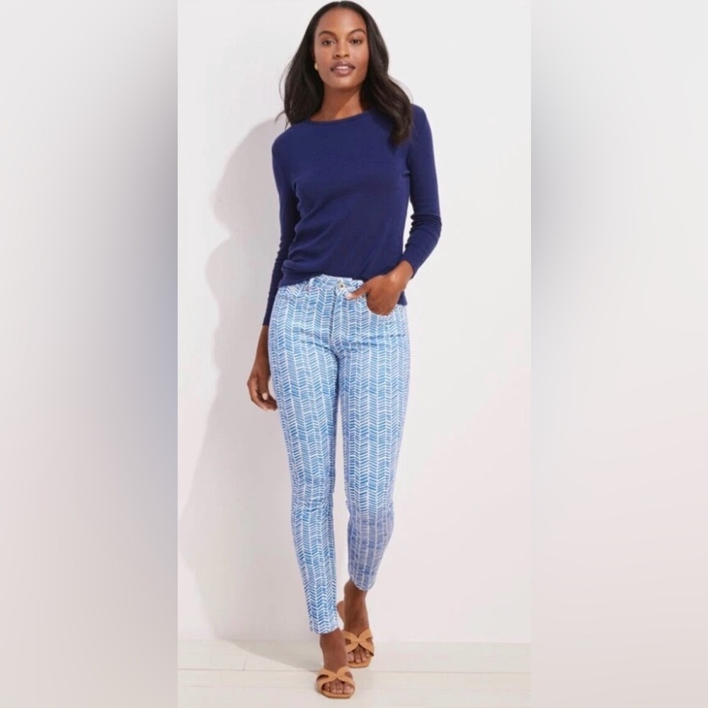 Vineyard Vines Jamie High Rise Blue and White Printed Jeans.  Sz 27